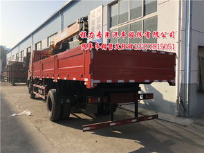 清障車(chē)系列 貨車(chē)吊與自卸帶吊的綜合應(yīng)用與市場(chǎng)分析