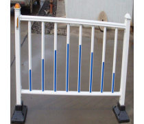 產品庫中的關鍵防線 防撞設施深度解析與應用指南